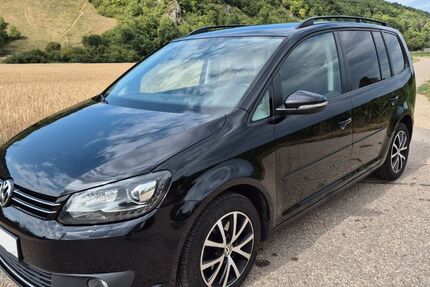 VW Touran 149.954 km 9.900 &euro; Nittenau 93149