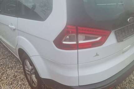 Ford Galaxy 230.000 km 5.450 € Regensburg 93055