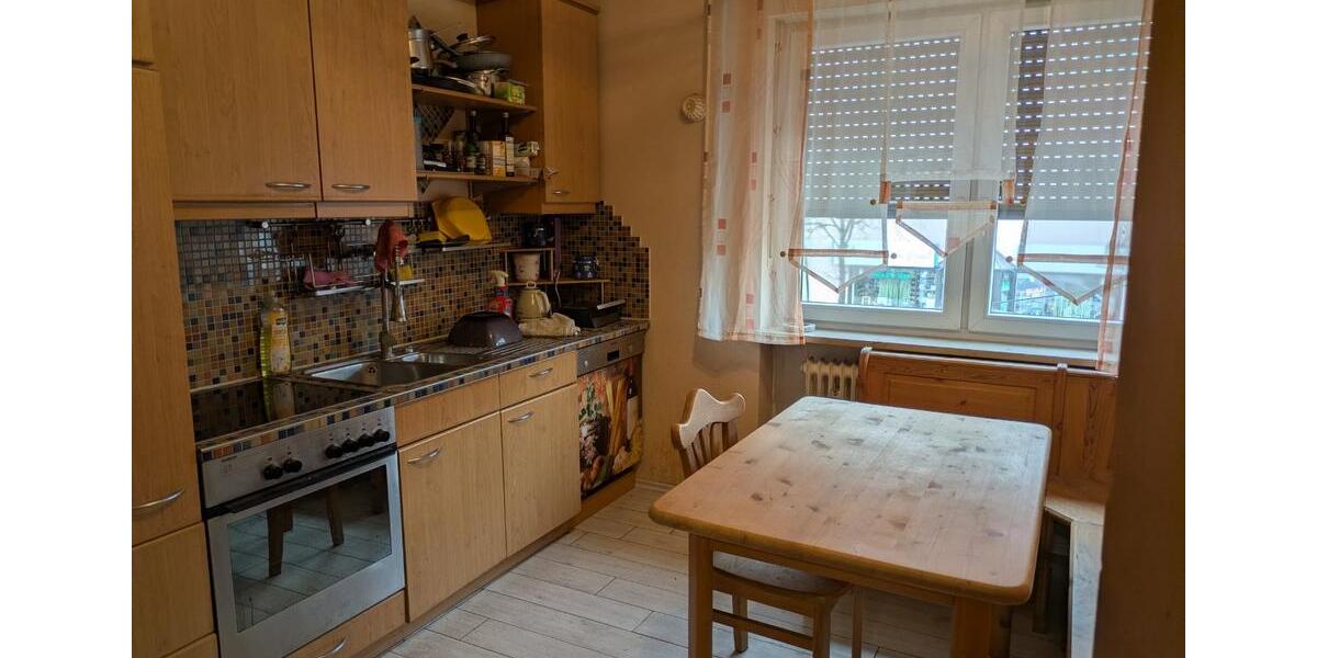 Reihenhaus Burglengenfeld - 9 Zimmer, 213 m&sup2;, 380.000&euro; | Angebot:24652306