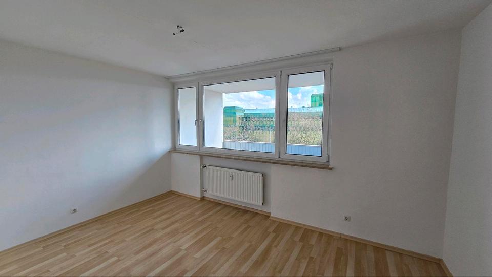 Etagenwohnung Regensburg Das Dörnberg - 3 Zimmer, 77 m&sup2;, 1.210&euro; | Angebot:26631638