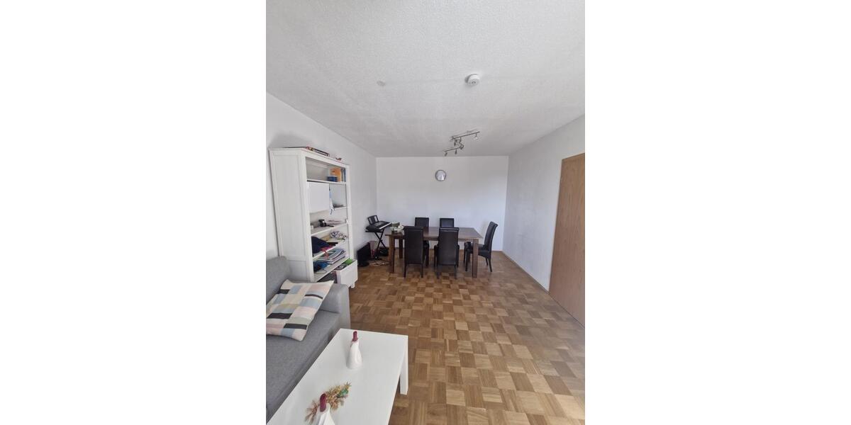 Dachgeschoßwohnung Regensburg Konradsiedlung - 2 Zimmer, 53 m&sup2;, 500&euro; | Angebot:25572088