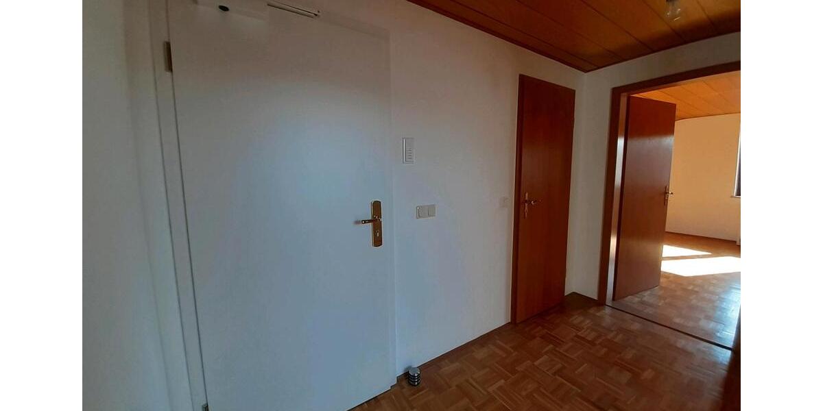 Dachgeschoßwohnung Abensberg - 2.5 Zimmer, 700&euro; | Angebot:22739147