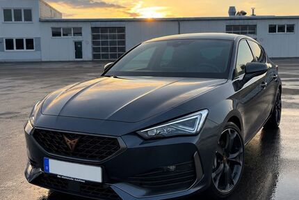 Cupra Leon 47.000 km 22.900 &euro; Barbing 93092