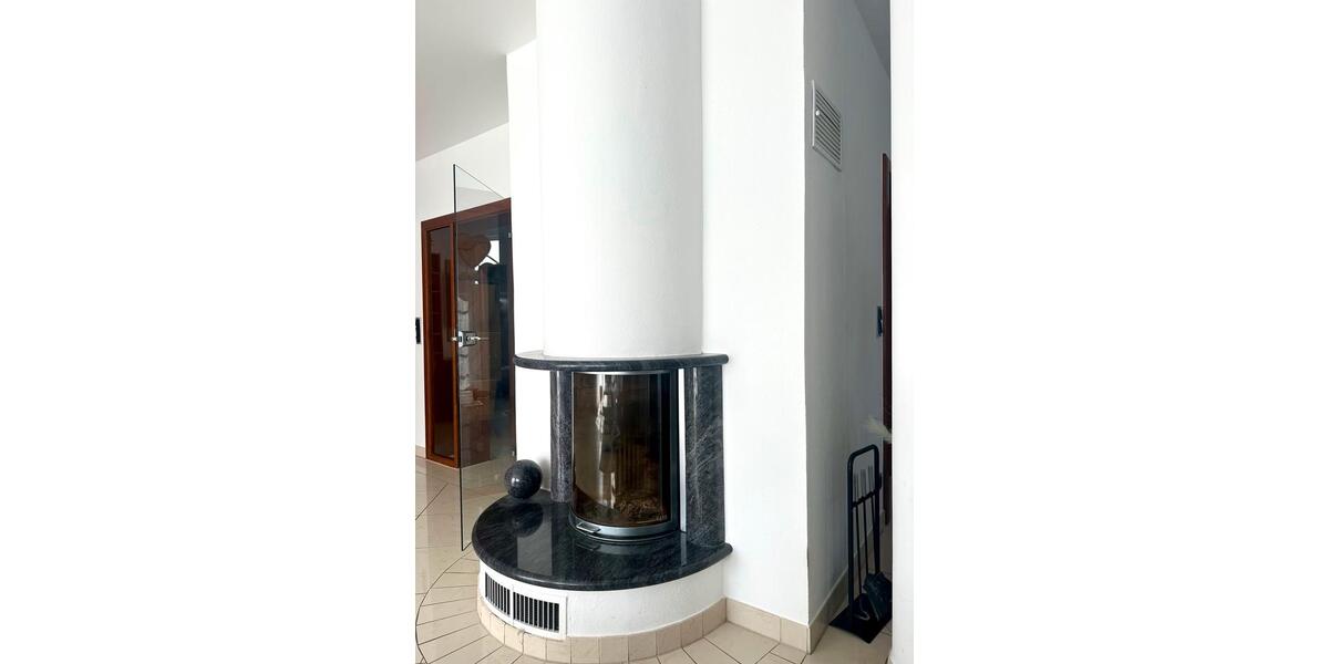 Einfamilienhaus Abensberg - 8 Zimmer, 180 m&sup2;, 2.150&euro; | Angebot:26121492