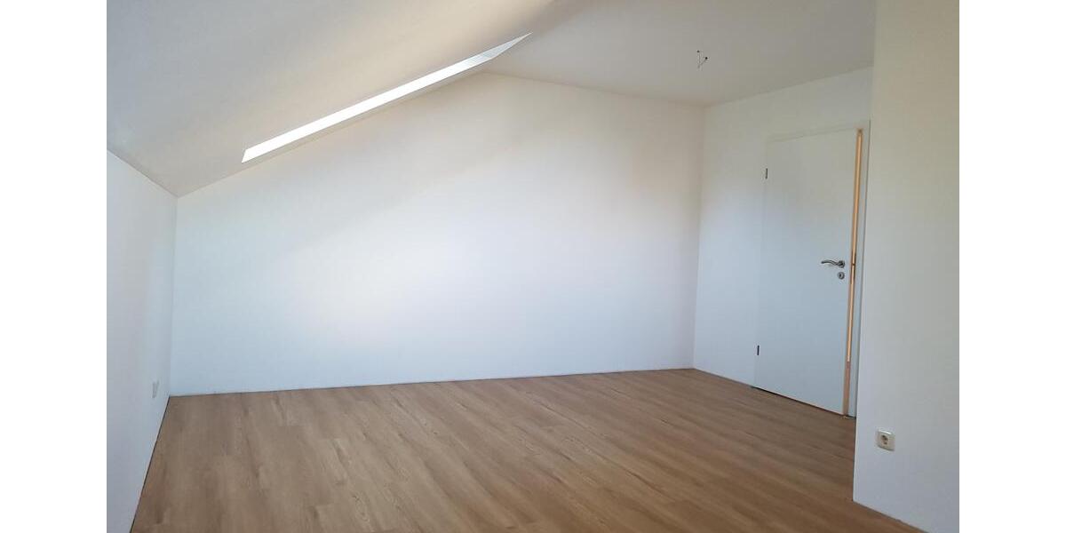 Etagenwohnung Regensburg Gallingkofen - 2 Zimmer, 80 m&sup2;, 820&euro; | Angebot:25639227