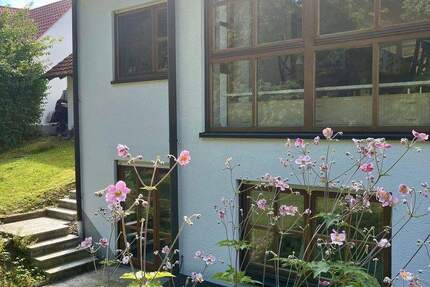 Haus Nittendorf - 7 Zimmer, 245 m&sup2;, 1.099.000&euro; | Angebot:25756414