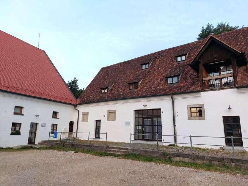 Büro in Alteglofsheim 329.000 € 133 m²