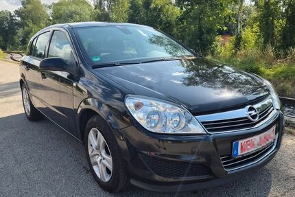 Opel Astra 214.630 km 2.290 &euro; Langquaid 84085