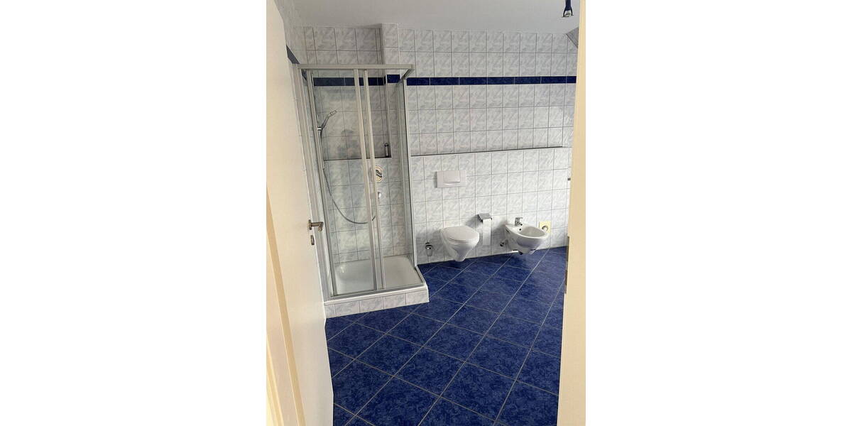 Mehrfamilienhaus, Wohnhaus Beratzhausen - 7 Zimmer, 203 m&sup2;, 695.000&euro; | Angebot:26389895