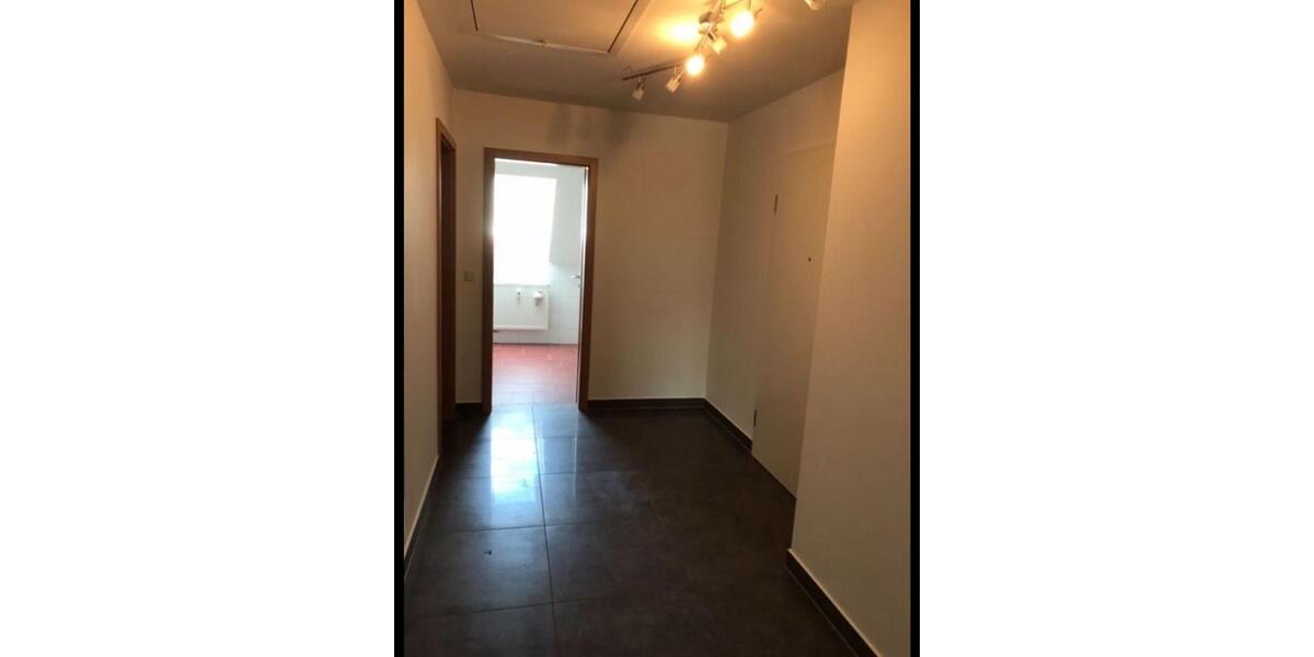 Etagenwohnung Burglengenfeld - 2.5 Zimmer, 77 m&sup2;, 985&euro; | Angebot:26048587