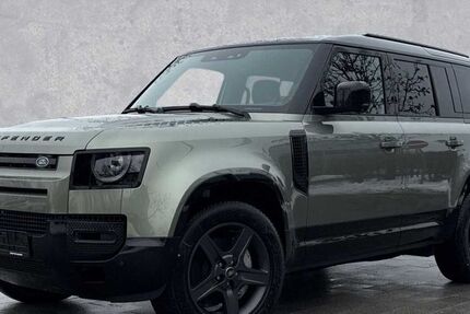 Land Rover Defender 8.000 km 91.995 &euro; Regensburg 93059