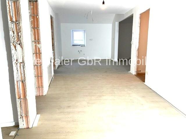 Etagenwohnung Pielenhofen - 4.5 Zimmer, 120 m&sup2;, 1.200&euro; | Angebot:26679167