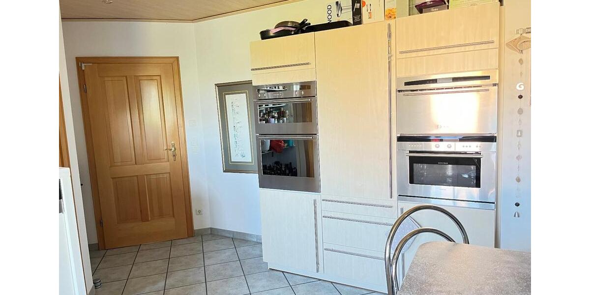 Einfamilienhaus Regenstauf - 7 Zimmer, 276 m&sup2;, 1.349.000&euro; | Angebot:27095895