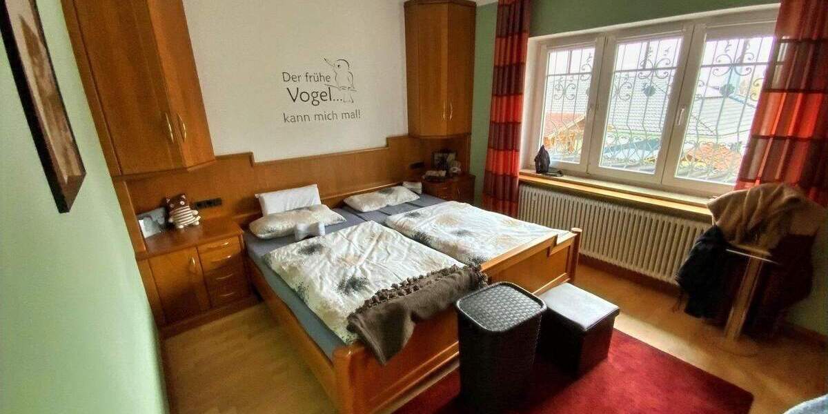 Einfamilienhaus Nittenau - 6 Zimmer, 177 m&sup2;, 395.000&euro; | Angebot:25674594