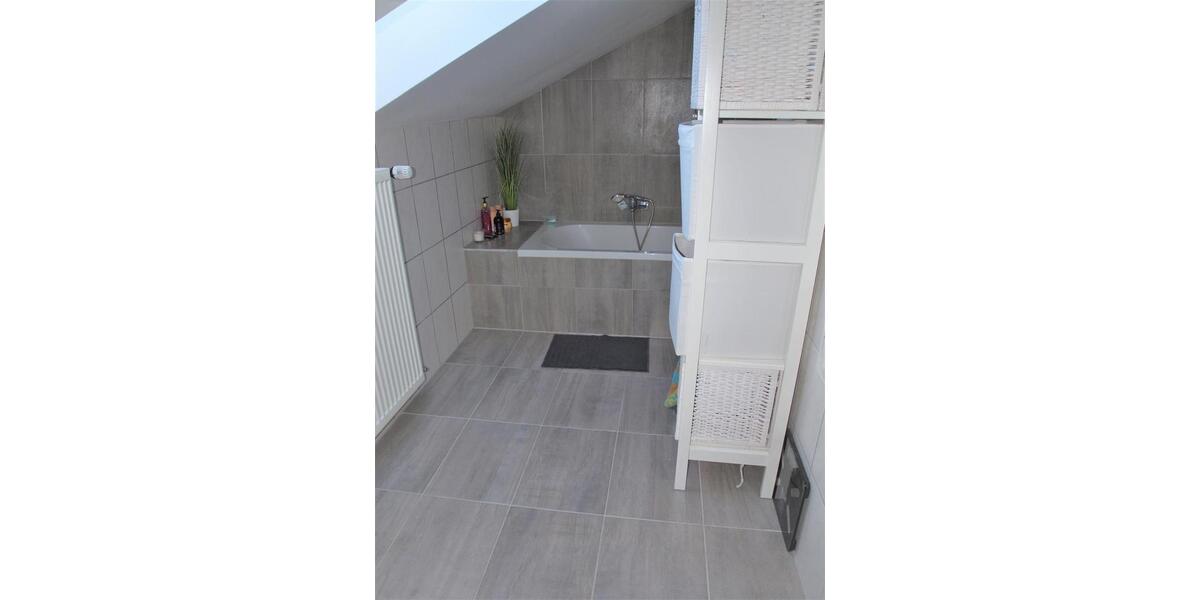 Mehrfamilienhaus, Wohnhaus Ihrlerstein - 15 Zimmer, 404 m&sup2;, 795.000&euro; | Angebot:25568843