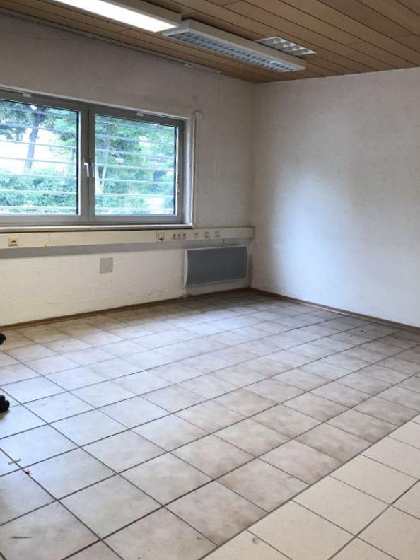 VB3720VH Helle Bürofläche in einem Gewerbeanwesen Neustadt a. d. Donau zimmer
