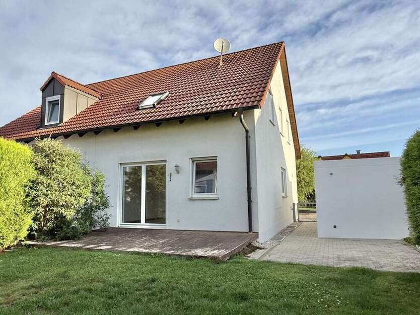 Haus zum Kaufen in Schwandorf 299.000 € 78 m²