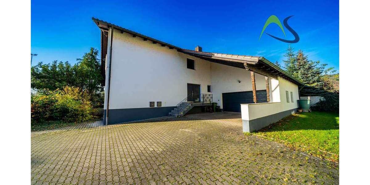 Einfamilienhaus Donaustauf - 6 Zimmer, 240 m&sup2;, 675.000&euro; | Angebot:18156908