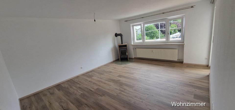 Etagenwohnung Regensburg Brandlberg - 4 Zimmer, 100 m&sup2;, 1.200&euro; | Angebot:25172878