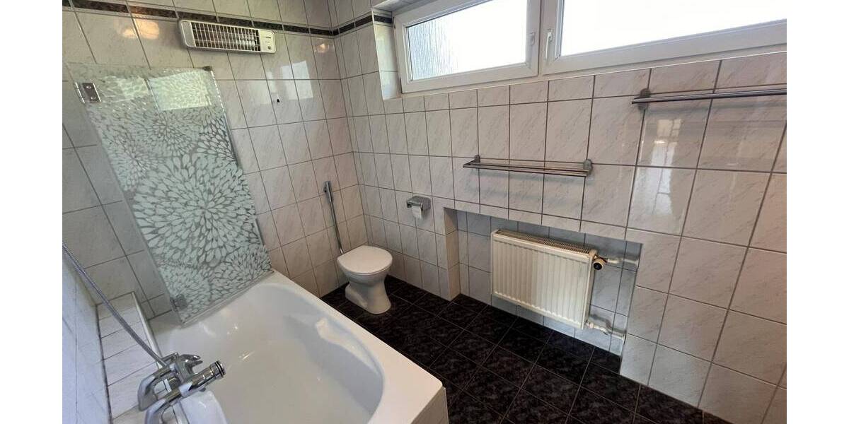 Reihenmittelhaus Lappersdorf - 4 Zimmer, 112 m&sup2;, 469.000&euro; | Angebot:25800476