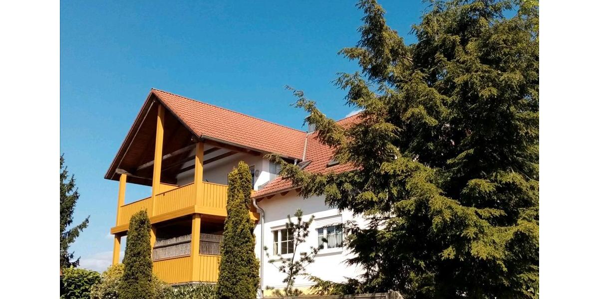 Dachgeschoßwohnung Burglengenfeld - 4 Zimmer, 85 m&sup2;, 299.000&euro; | Angebot:26855948