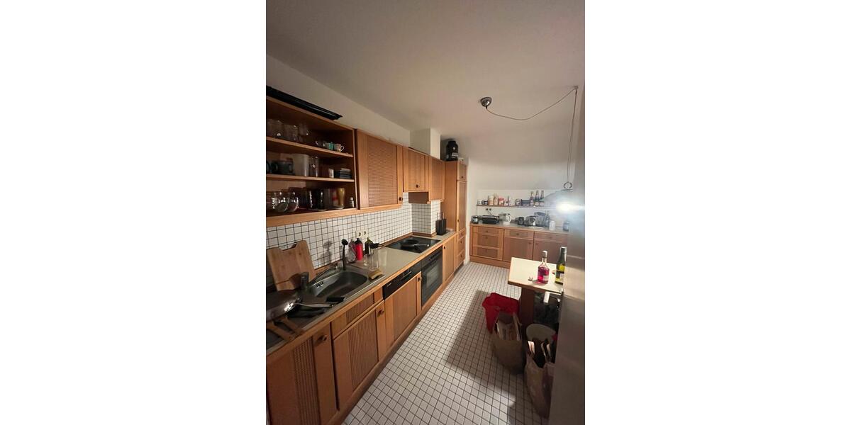 Nachmieter für Galerie Wohnung in Kumpfmühl-Ziegetsdorf-Neuprüll 2.5 zimmer