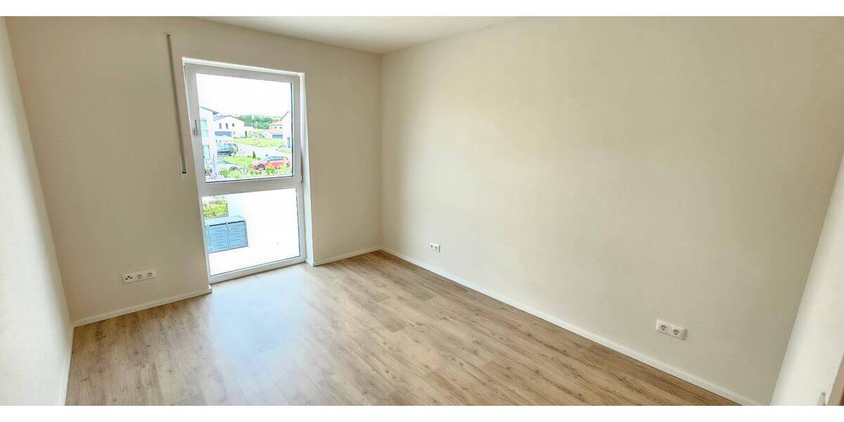 Etagenwohnung Bernhardswald Pettenreuth - 3 Zimmer, 78 m&sup2;, 880&euro; | Angebot:24905505