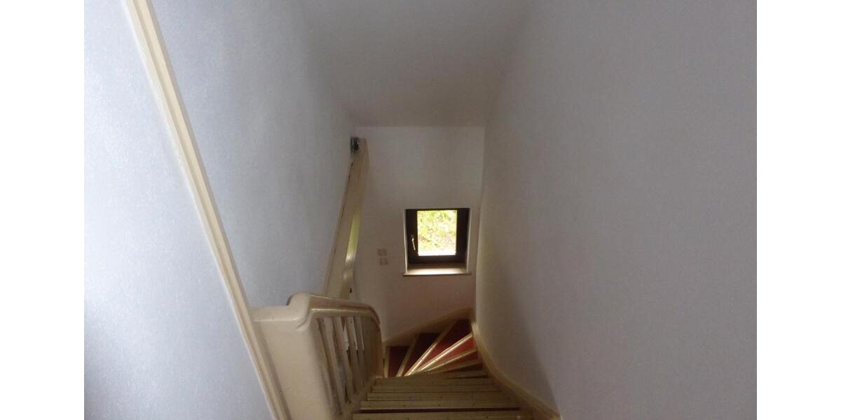 Einfamilienhaus Beratzhausen - 4 Zimmer, 139 m&sup2;, 800&euro; | Angebot:26091307