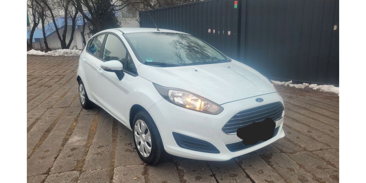 Ford Fiesta 30.962 km 6.900 &euro; Regensburg 93057