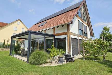 Haus zum Kaufen in Langquaid 799.000 € 192 m²