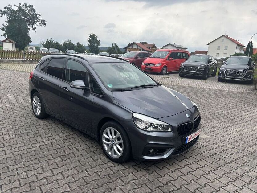 220 Active Tourer