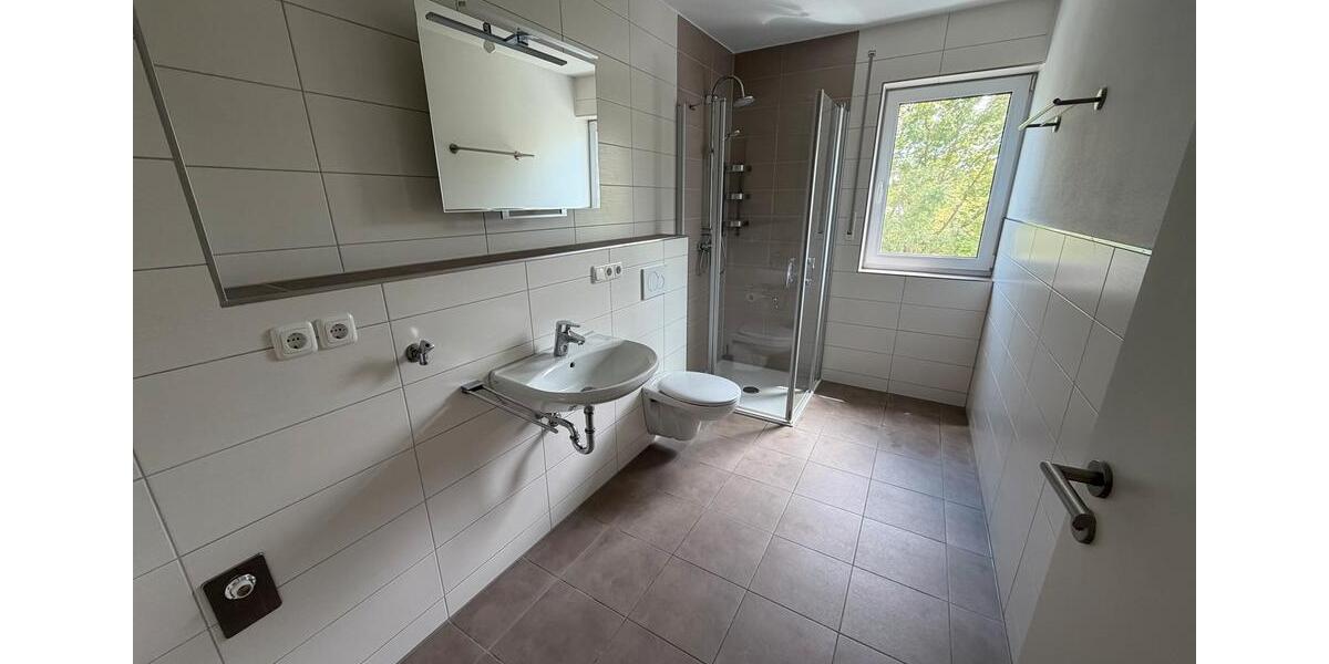 Etagenwohnung Kelheim - 3 Zimmer, 76 m&sup2;, 360.000&euro; | Angebot:27093514