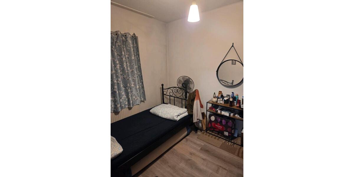 Erdgeschoßwohnung Regensburg Kumpfmühl - 1.5 Zimmer, 40 m&sup2;, 750&euro; | Angebot:26126813