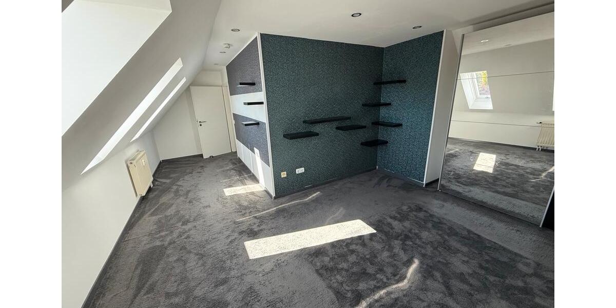 Maisonettenwohnung Nittendorf - 3.5 Zimmer, 103 m&sup2;, 1.200&euro; | Angebot:27609583