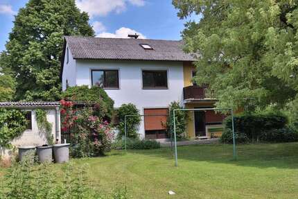 Haus Nittendorf - 12 Zimmer, 253 m&sup2;, 599.000&euro; | Angebot:26956441