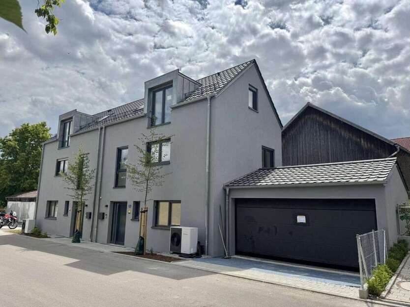 Haus zum Kaufen in Rosenweg 1 795.000 € 117.03 m²
