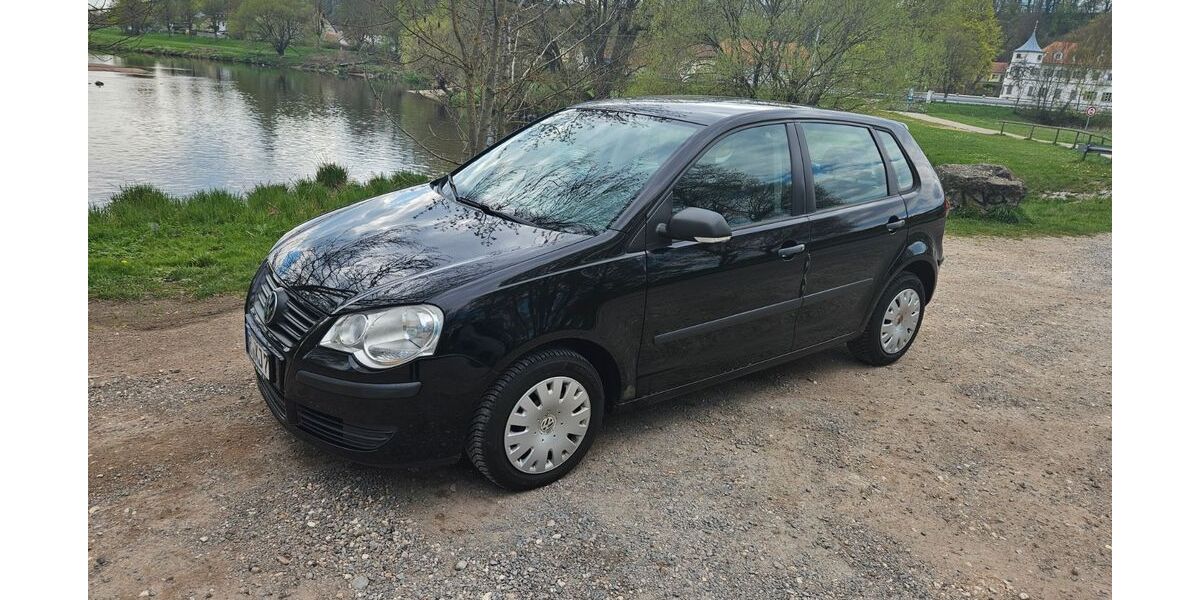 VW Polo 153.000 km 1.700 &euro; Regenstauf 93128
