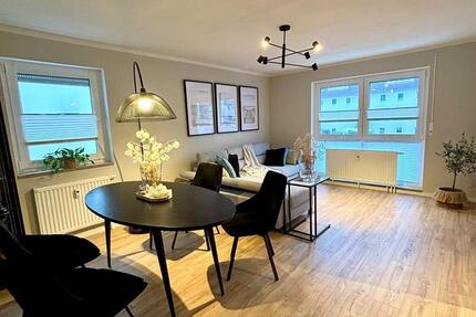 Moderne, neu renovierte 3-Zimmer-Wohnung – voll möbliert – 1. OG 3 zimmer