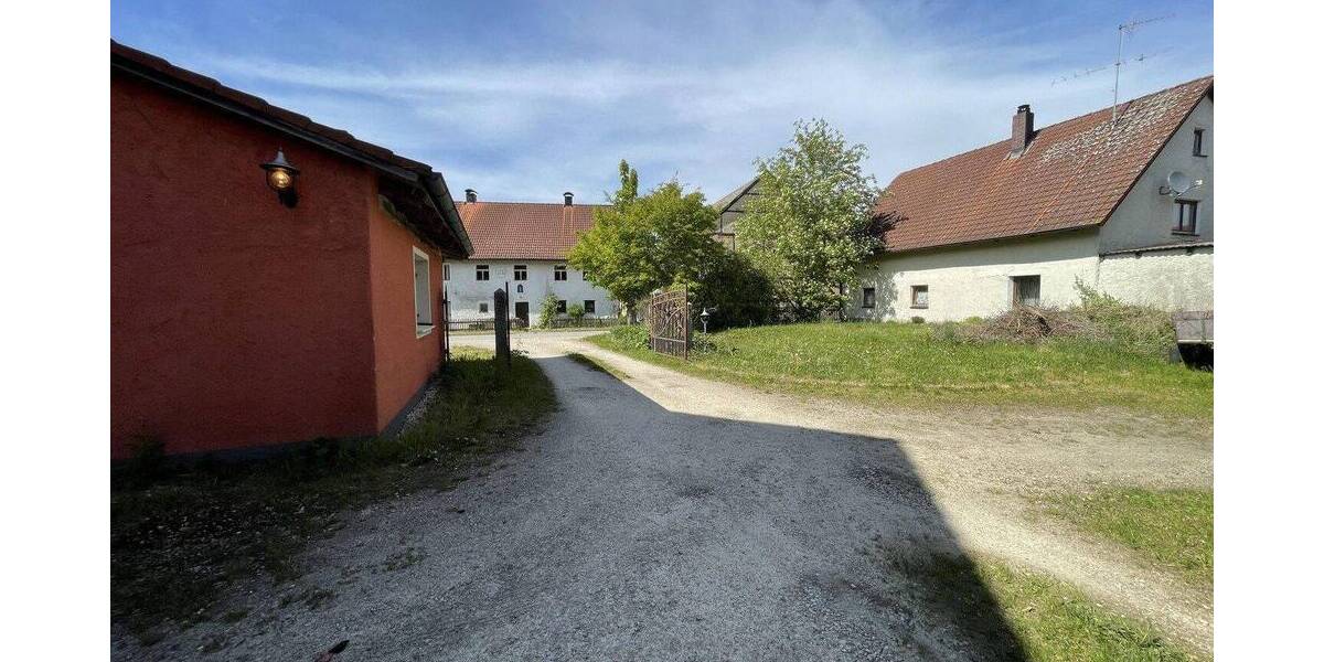 Bauernhaus, Landhaus Beratzhausen Schwarzenthonhausen - 6 Zimmer, 220 m&sup2;, 499.000&euro; | Angebot:26798288