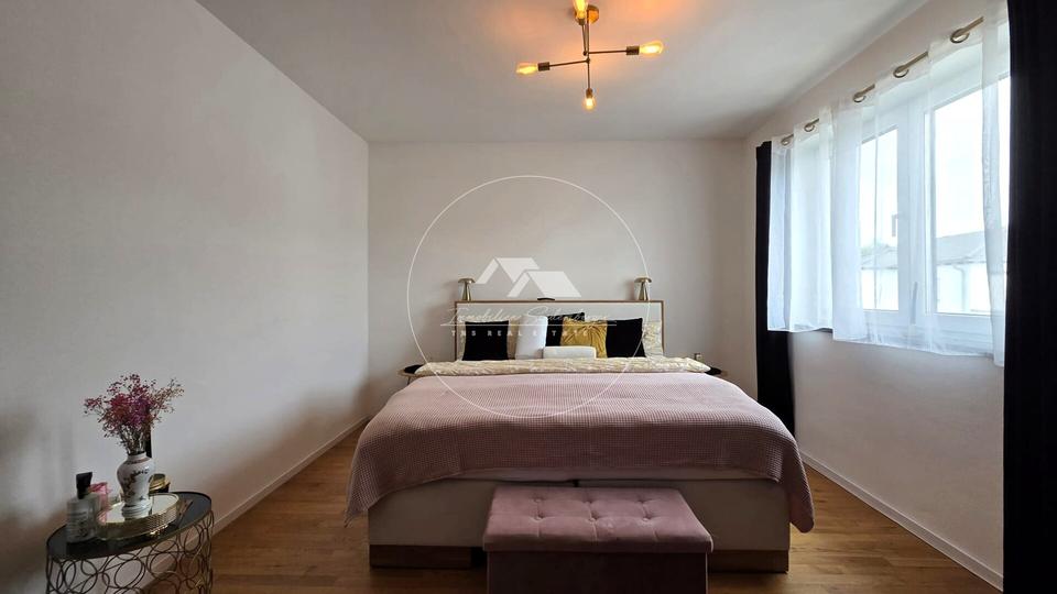 Etagenwohnung Teublitz - 4.5 Zimmer, 103 m&sup2;, 1.150&euro; | Angebot:26592825