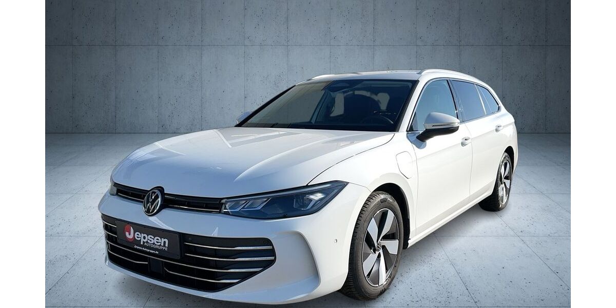 VW Passat 25.208 km 34.470 &euro; Neutraubling 93073