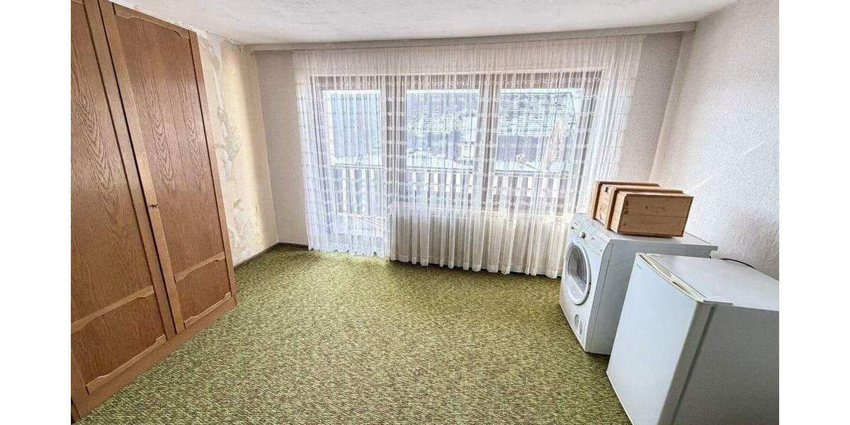 Mehrfamilienhaus, Wohnhaus Regensburg Brandlberg-Keilberg - 8 Zimmer, 183 m&sup2;, 475.000&euro; | Angebot:25702701