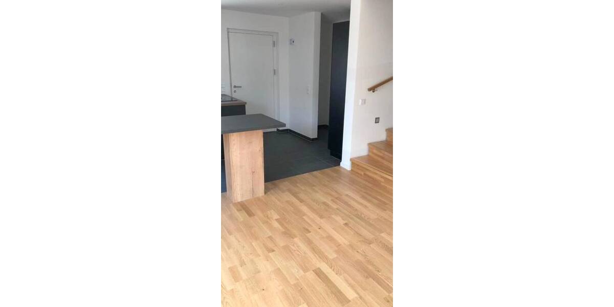 Reihenendhaus Regensburg Konradsiedlung-Wutzlhofen - 5 Zimmer, 119 m&sup2;, 1.800&euro; | Angebot:26028532