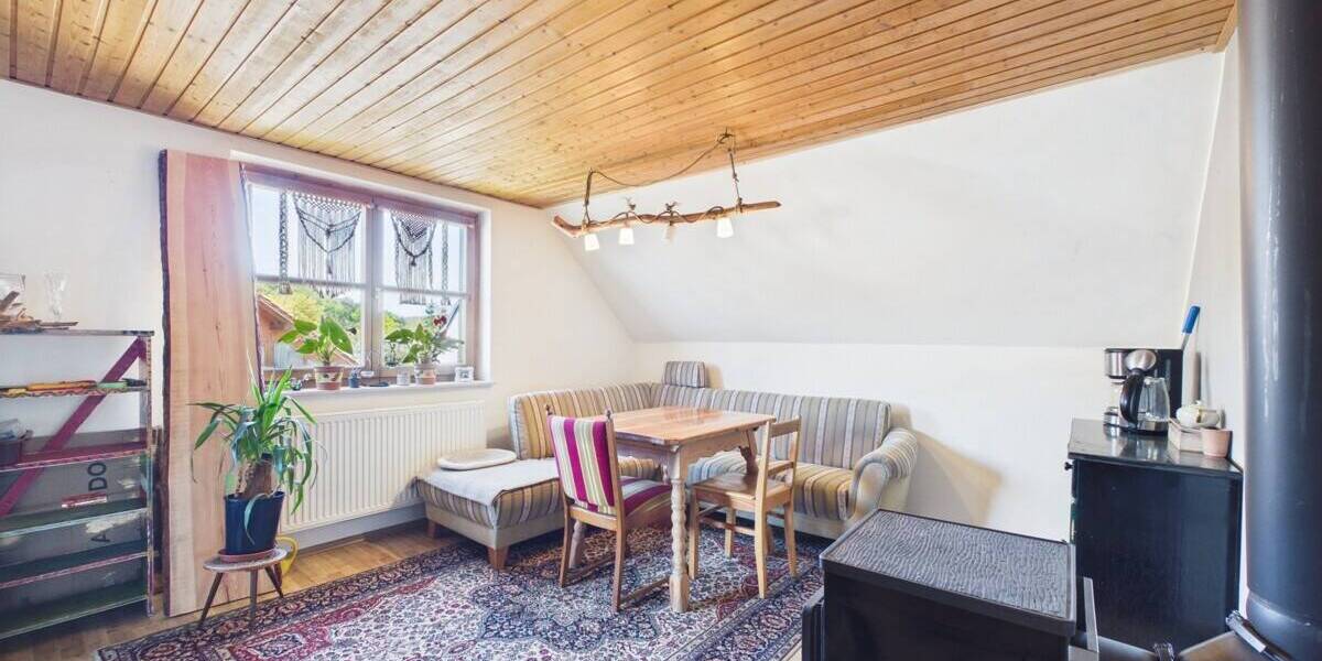 Einfamilienhaus Zeitlarn - 8 Zimmer, 183 m&sup2;, 629.000&euro; | Angebot:26704286