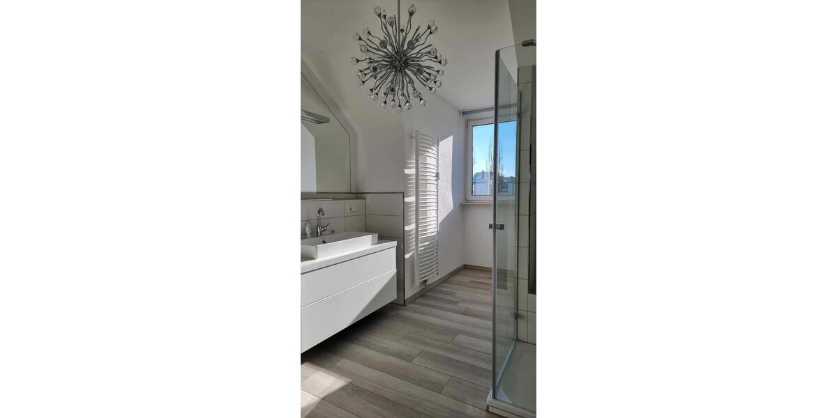 Dachgeschoßwohnung Regensburg Das Dörnberg - 2 Zimmer, 60 m&sup2;, 1.098&euro; | Angebot:24624936