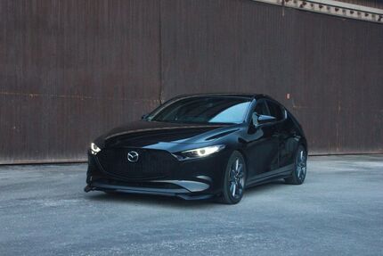 Mazda 3 114.000 km 17.900 &euro; Kelheim 93309