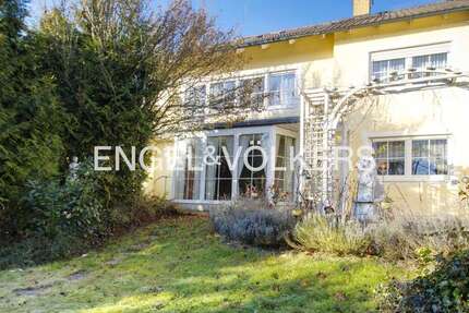 Haus Schierling - 7 Zimmer, 174 m&sup2;, 519.000&euro; | Angebot:25836881