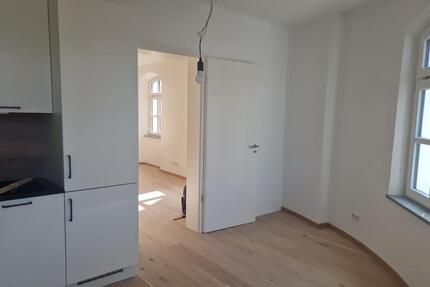 Wohnung Regensburg Kumpfmühl - 2 Zimmer, 38 m&sup2;, 990&euro; | Angebot:25396647
