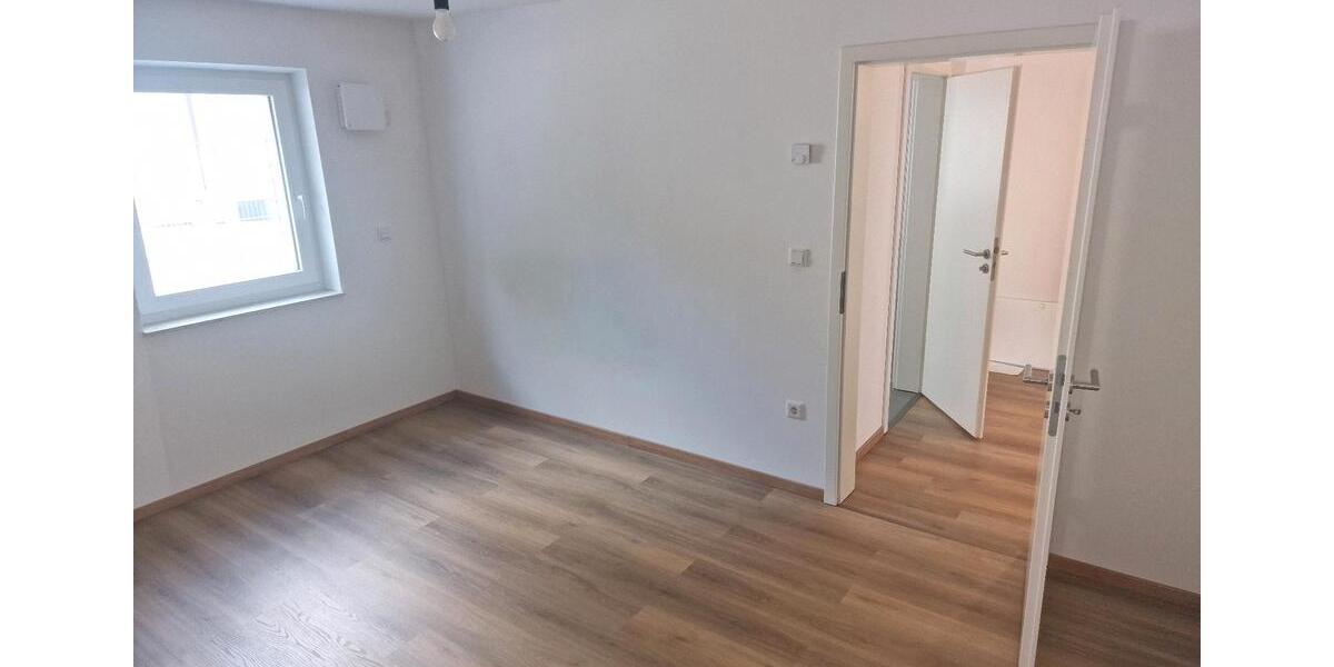 Etagenwohnung Regensburg Gallingkofen - 70&euro; | Angebot:26395464