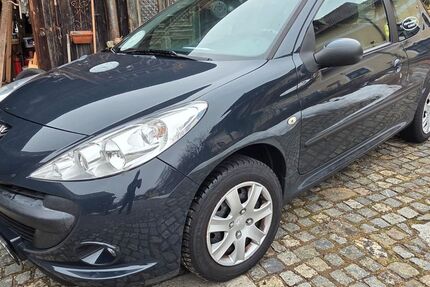 Peugeot 206 80.770 km 2.500 &euro; Zeitlarn 93197